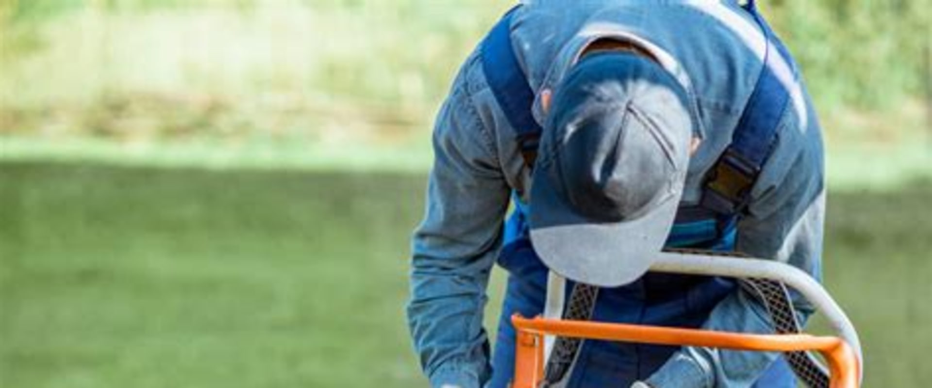 The Connection Between Landscape Engineering and Everyday Lawn Care Tools